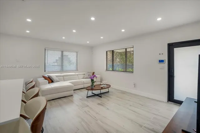 $5,000 | 70 Northwest 47th Terrace, Unit 70, Miami, FL 33127