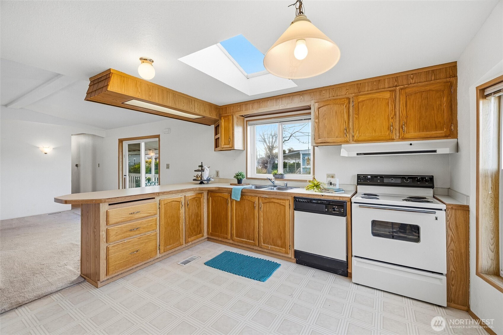 8080 Harborview Road, Unit M190 Blaine, WA 98230 - Photo 8 of 29
