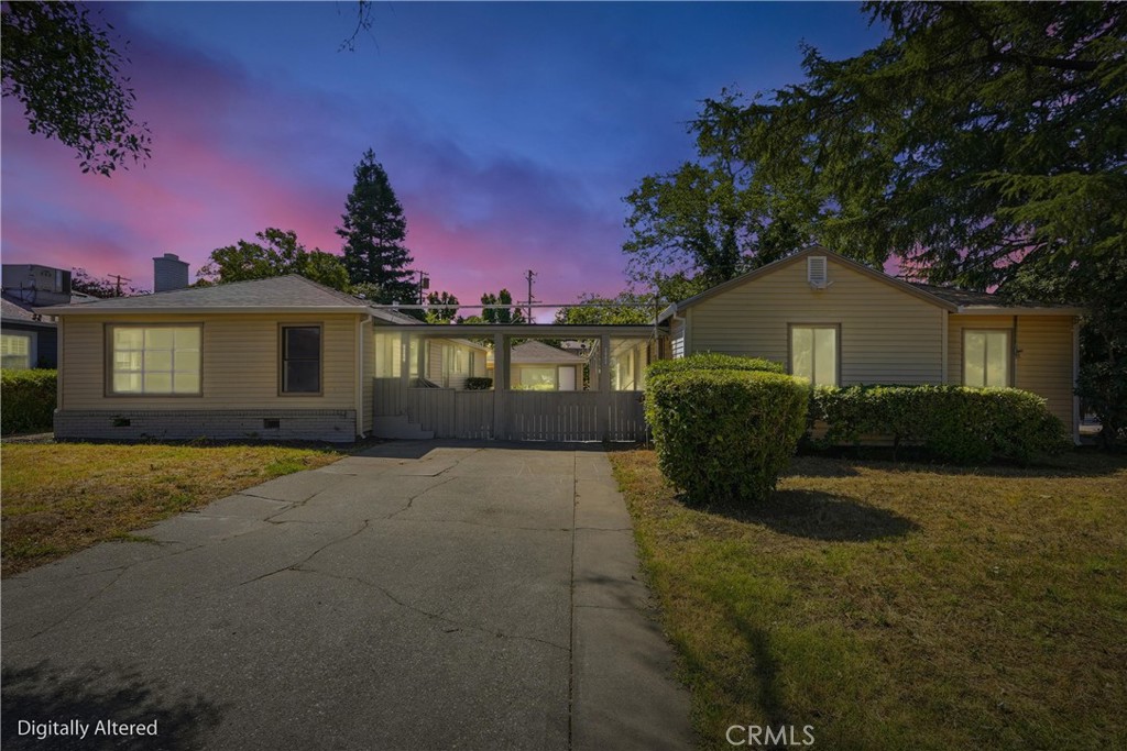 1002 Lochbrae Road Sacramento, CA 95815 - Photo 2 of 9