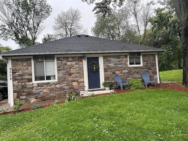 $310,000 | 9508 North Shore Trail, Forest Lake, MN 55025