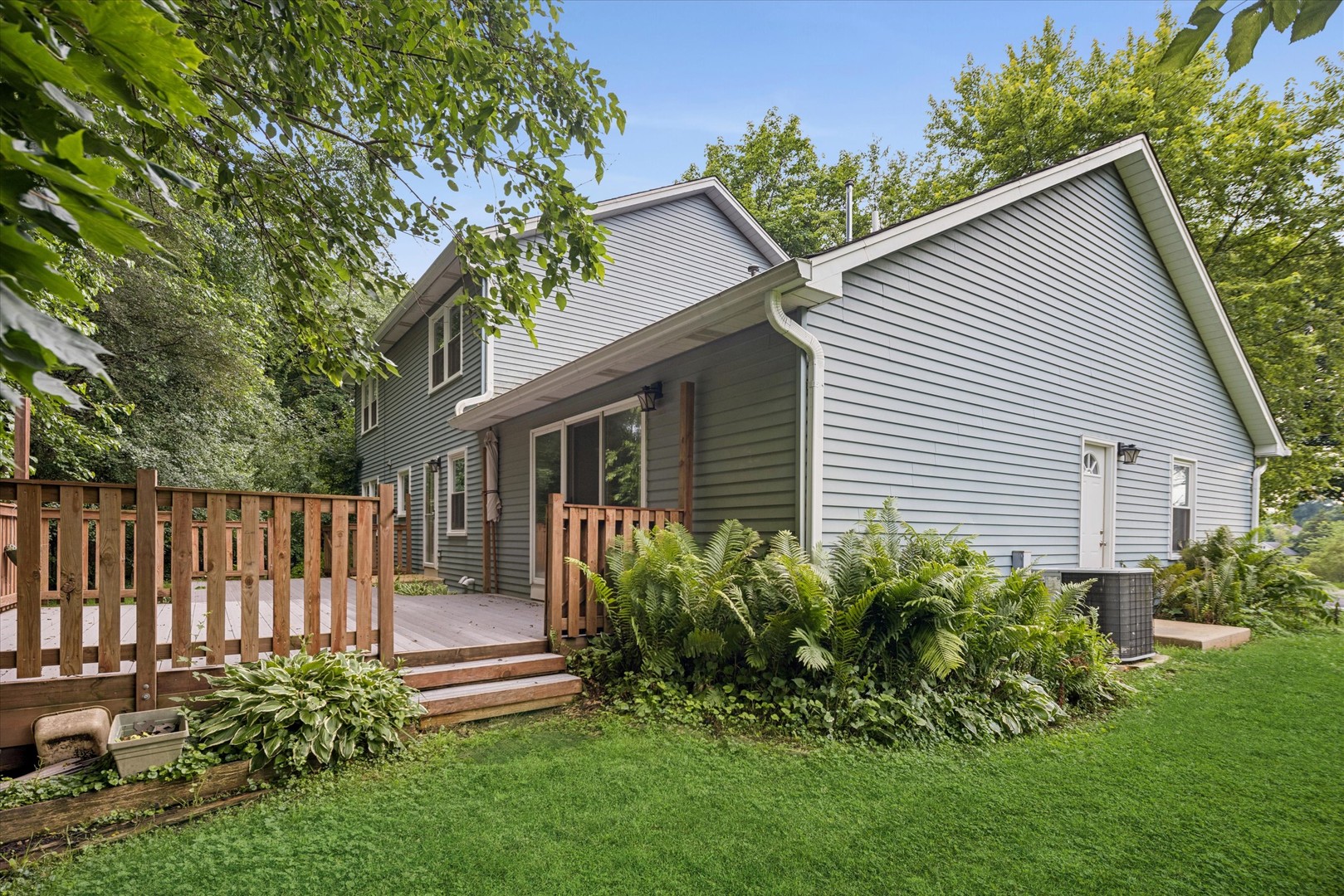 6N115 Riverside Drive St. Charles, IL 60174 - Photo 27 of 42