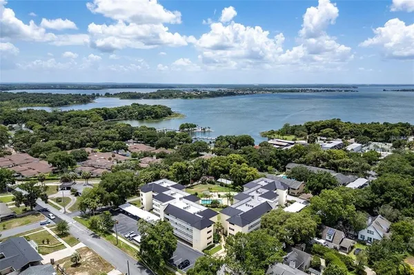 $1,725 | 101 North Grandview Street, Unit 203, Mount Dora, FL 32757
