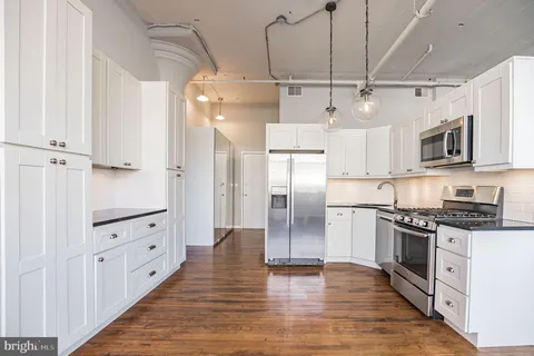 $239,900 | 314 North 12th Street, Unit 403, Philadelphia, PA 19107