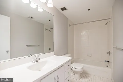 $239,900 | 314 North 12th Street, Unit 403, Philadelphia, PA 19107