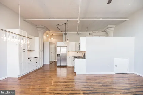 $239,900 | 314 North 12th Street, Unit 403, Philadelphia, PA 19107