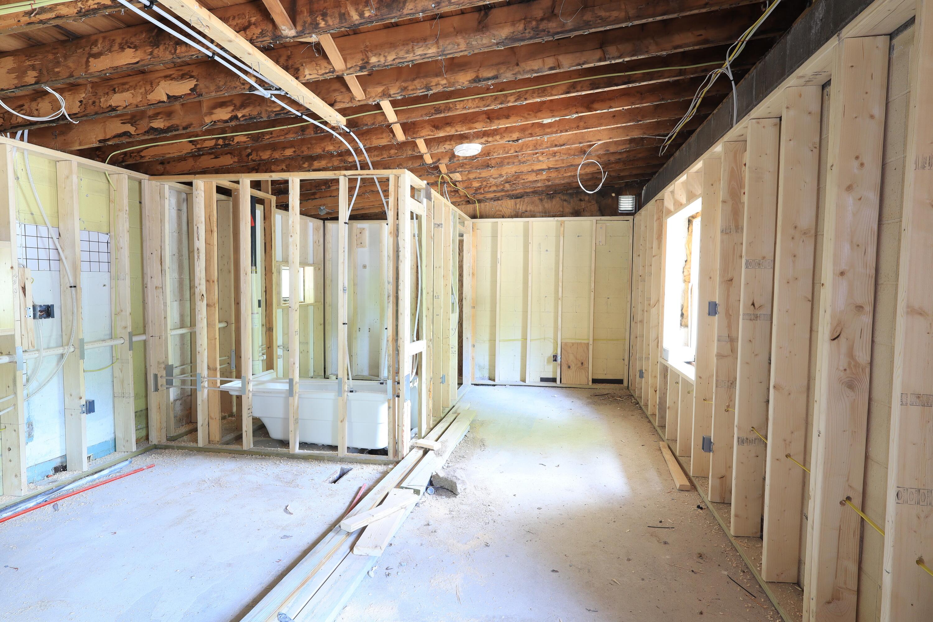 1597 Sanford Road Wells, ME 04090 - Photo 33 of 40 fh living room