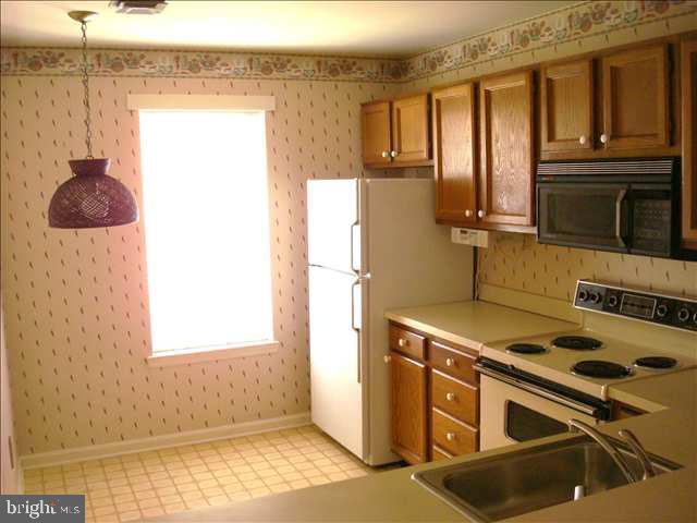 1804 Wexford Road Palmyra, PA 17078 - Photo 2 of 12 Gallery Image 2