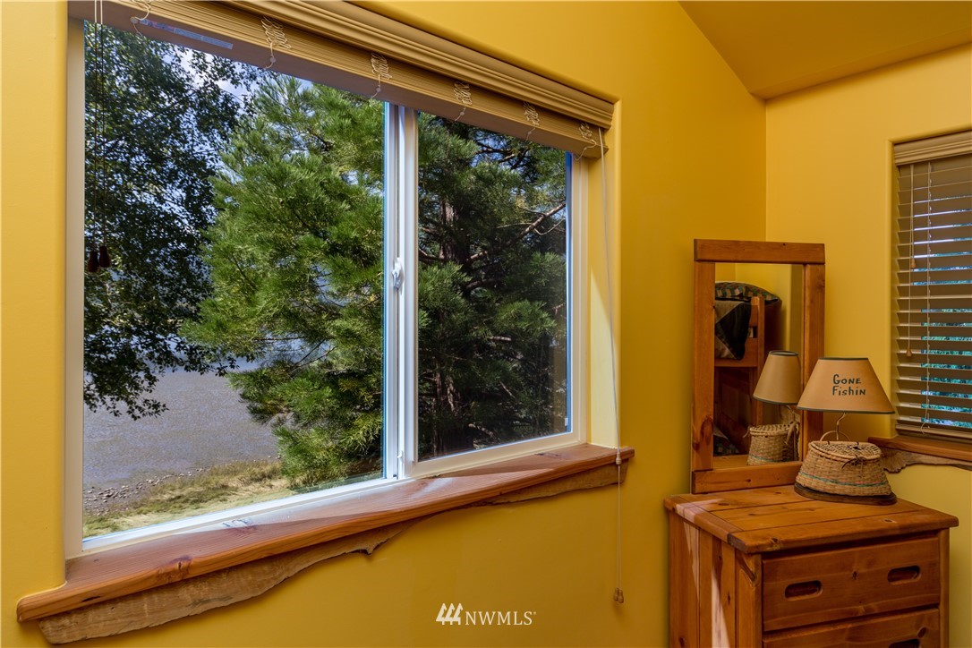1270 East Quilcene Road Quilcene, WA 98376 - Photo 22 of 40 Gallery Image 22