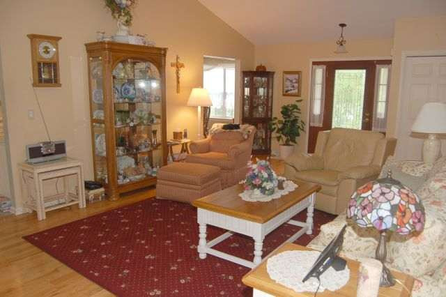 321 Consaul Road Schenectady, NY 12309 - Photo 3 of 12 Photo 3