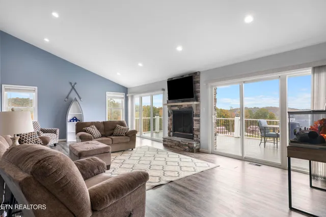 $568,500 | 301 Mountain Way, Sharps Chapel, TN 37866