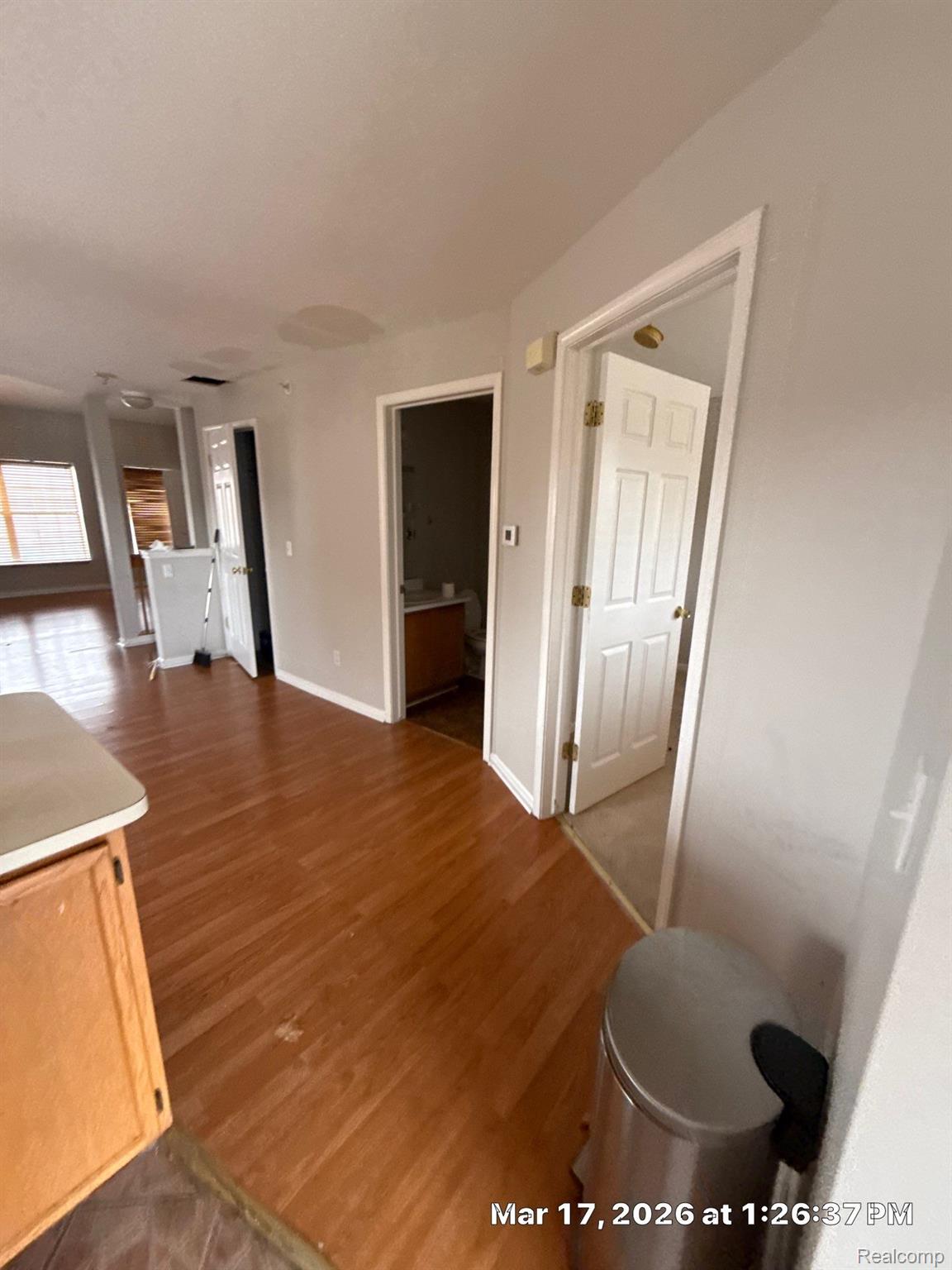 4253 Schaefer Road Dearborn, MI 48126 - Photo 8 of 10