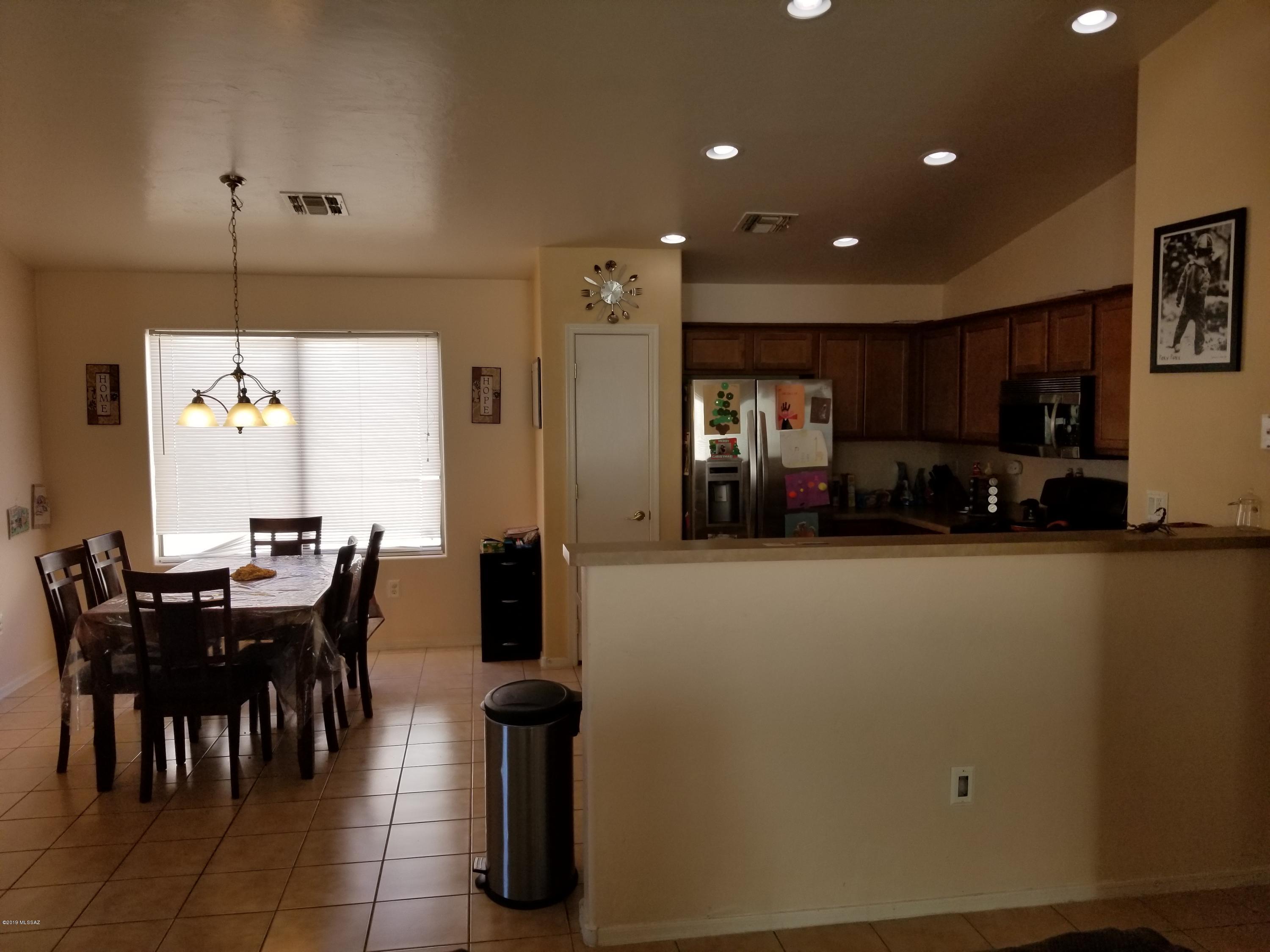 6772 South Averroes Road Tucson, AZ 85757 - Photo 9 of 23
