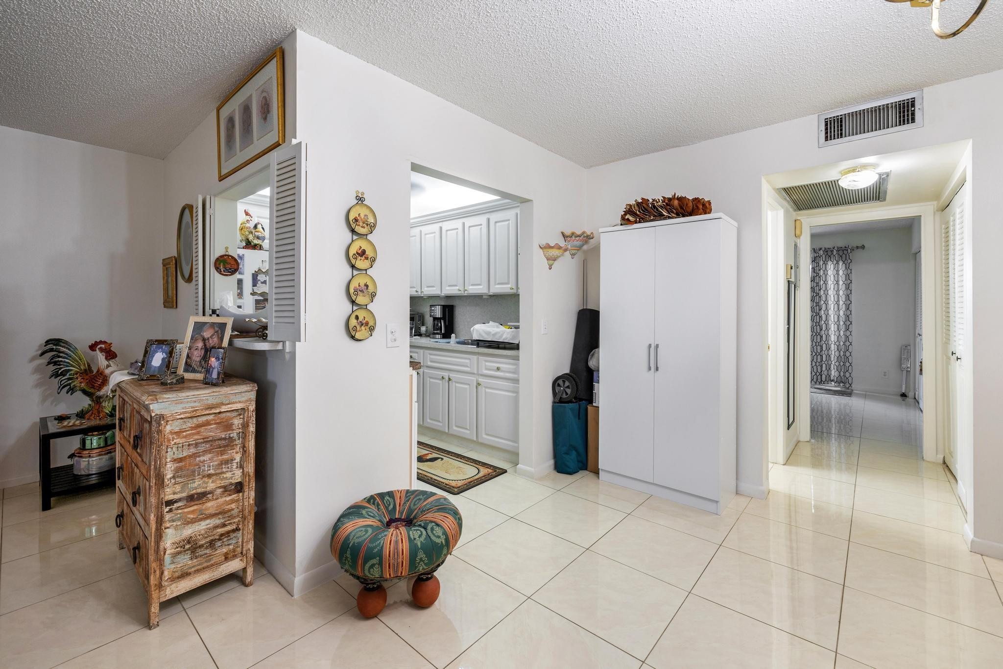 265 Fanshaw G, Unit 265 Boca Raton, FL 33434 - Photo 5 of 18 Photo 5