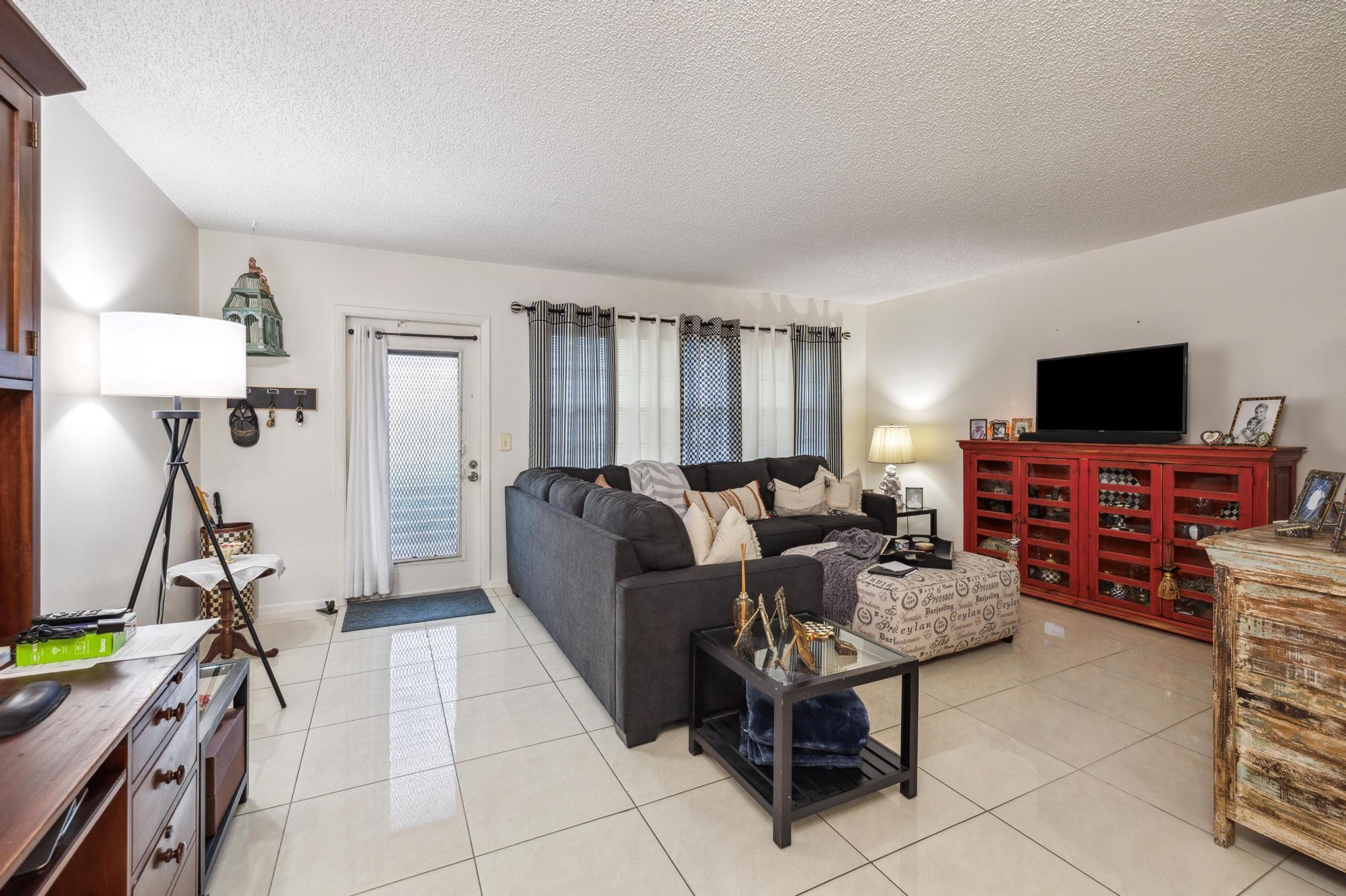 265 Fanshaw G, Unit 265 Boca Raton, FL 33434 - Photo 7 of 18 Photo 7