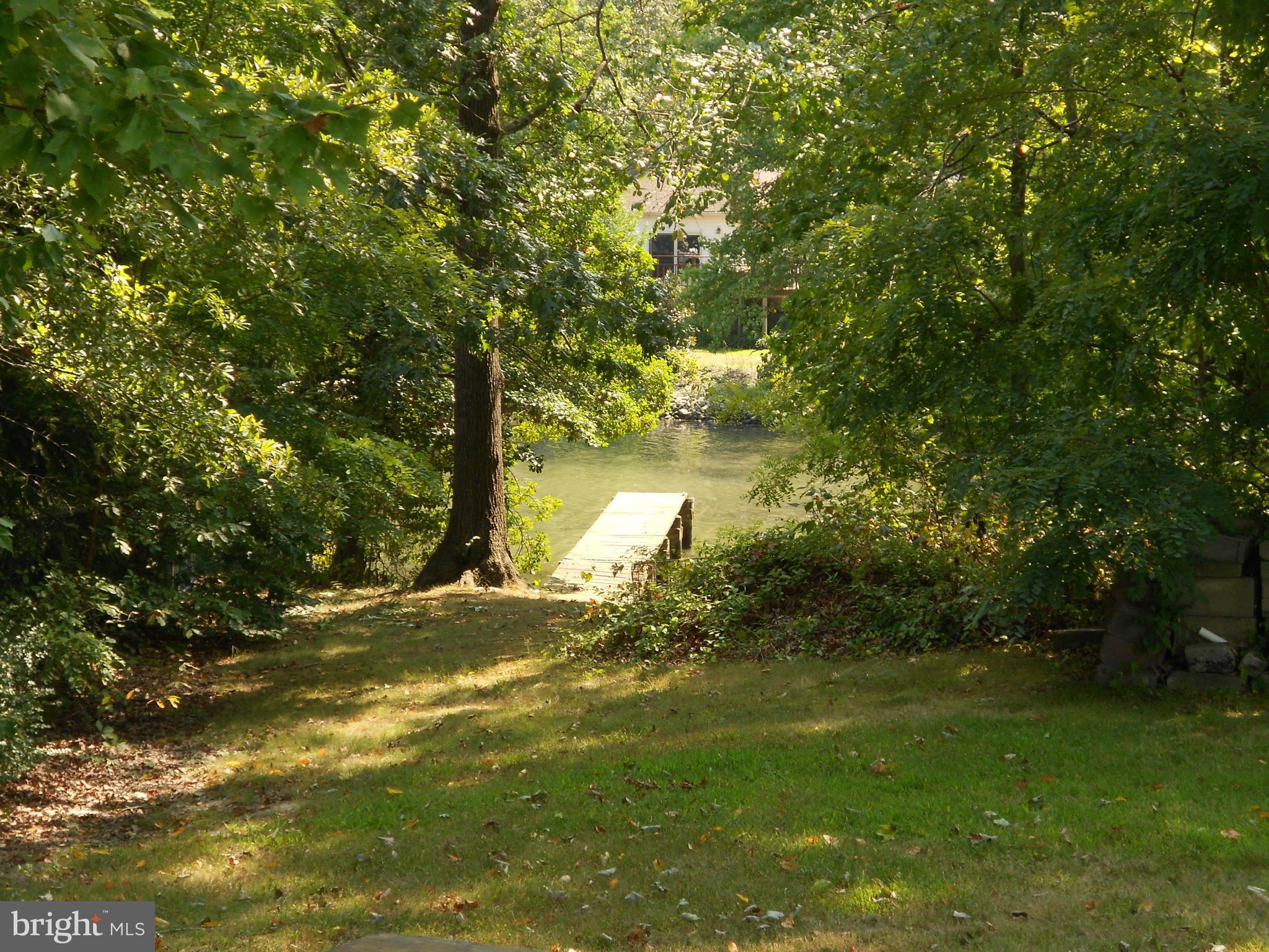 2422 Poplar Road Essex, MD 21221 - Photo 5 of 9 a view of an outdoor space