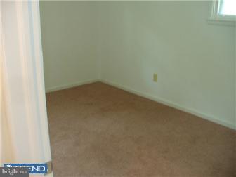 807 South Chester Avenue Riverside, NJ 08075 - Photo 6 of 9