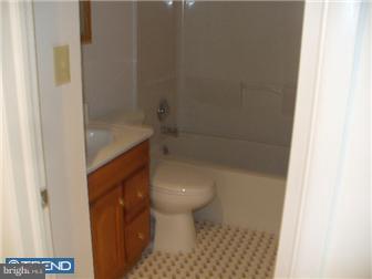 807 South Chester Avenue Riverside, NJ 08075 - Photo 8 of 9