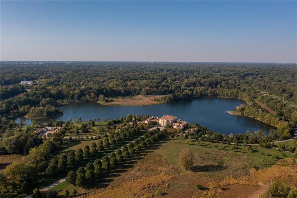 4501 North Michigan Road Indianapolis, IN 46228 - Photo 4 of 60