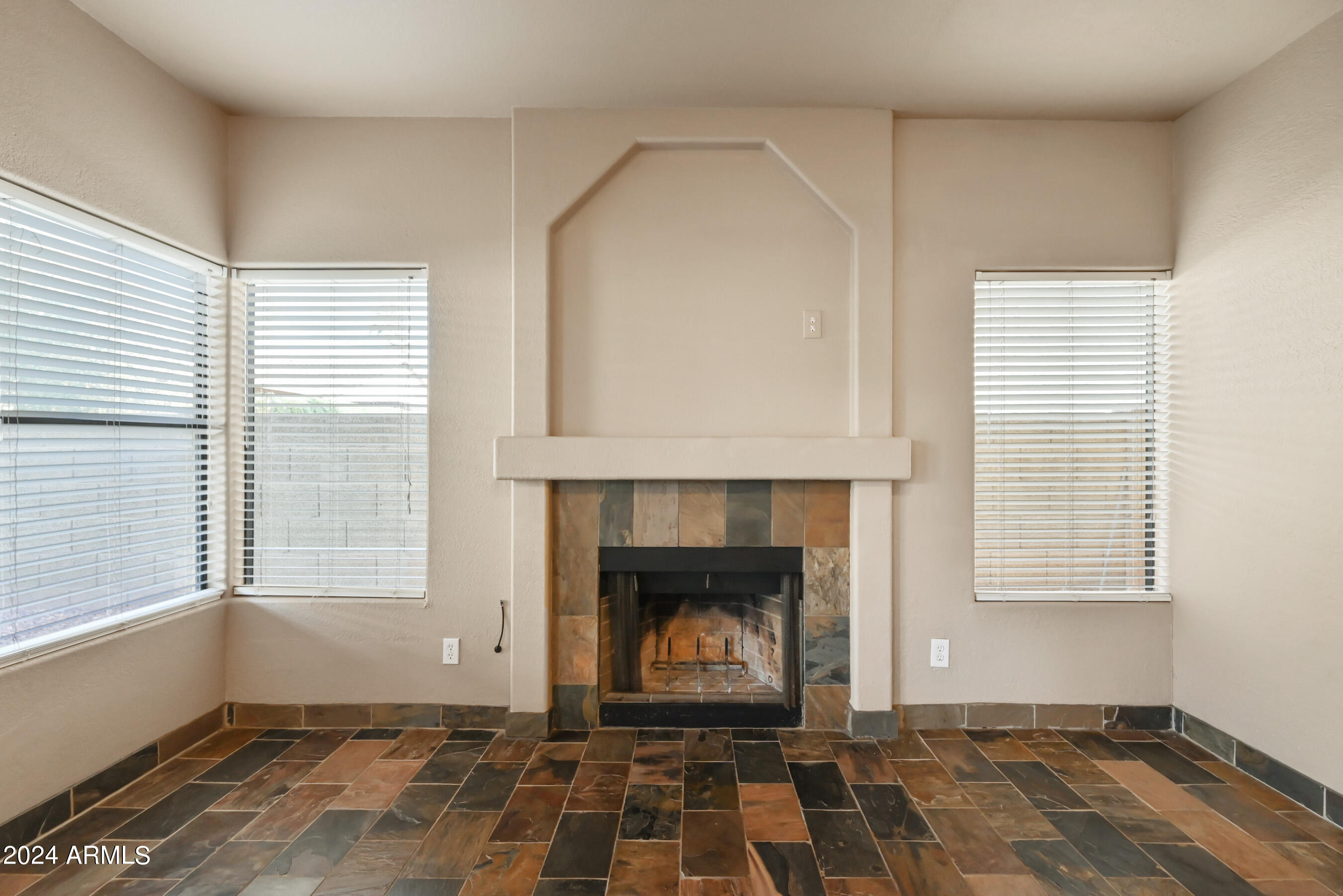 9166 East Laurel Lane Scottsdale, AZ 85260 - Photo 13 of 34 13-9166ELL-ocupix