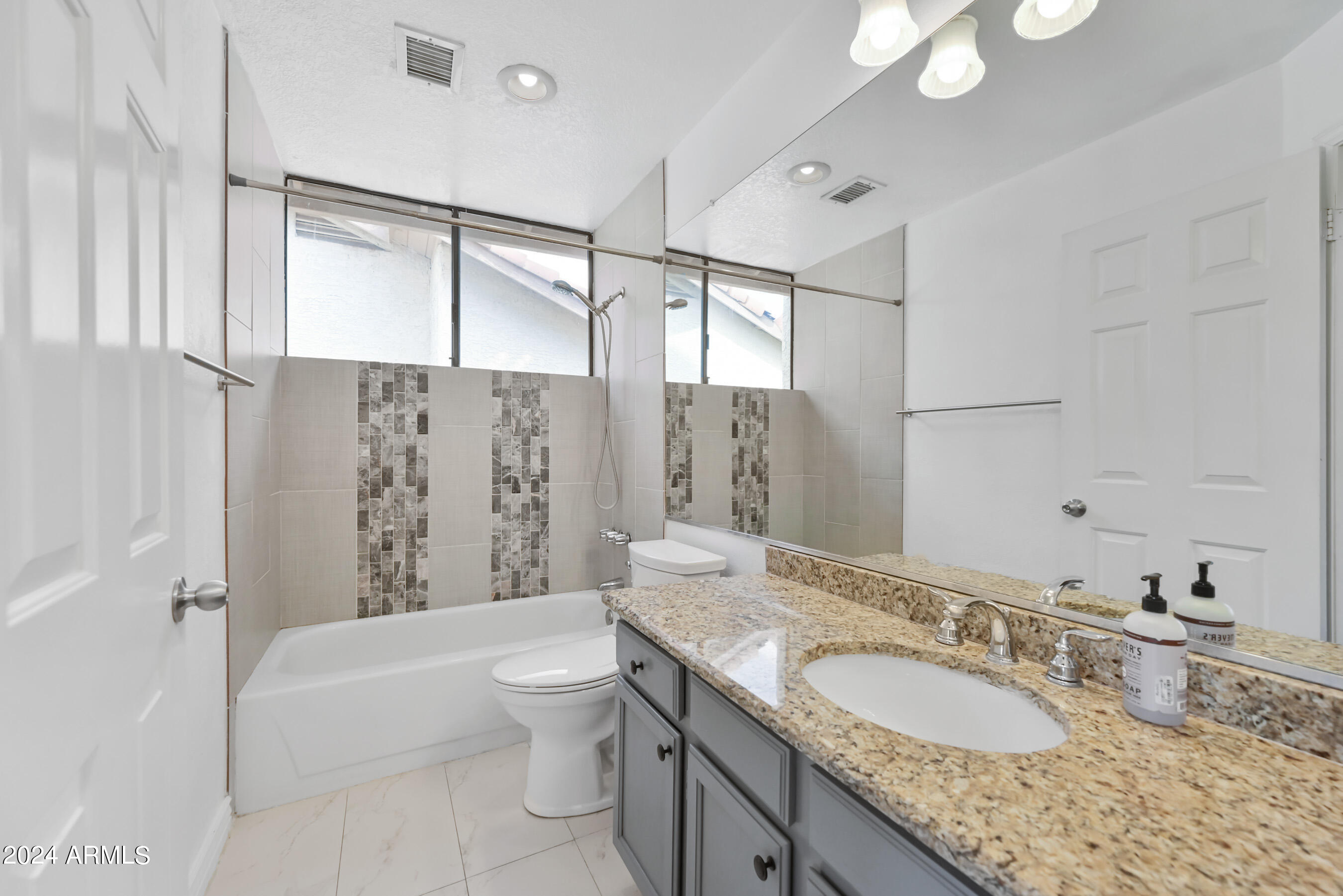 9166 East Laurel Lane Scottsdale, AZ 85260 - Photo 25 of 34 27-9166ELL-ocupix