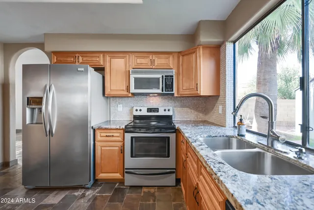 $3,100 | 9166 East Laurel Lane, Scottsdale, AZ 85260