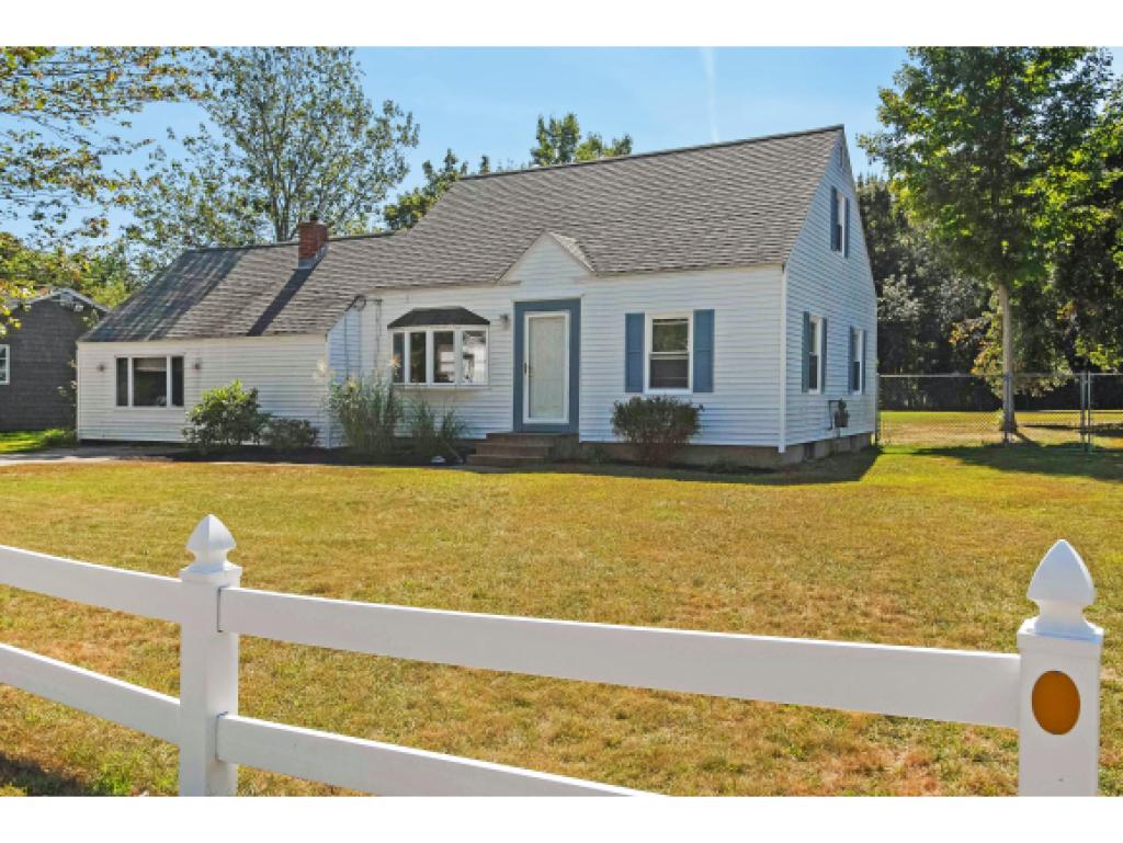 35 Mace Road Hampton, NH 03842 - Photo 1 of 20