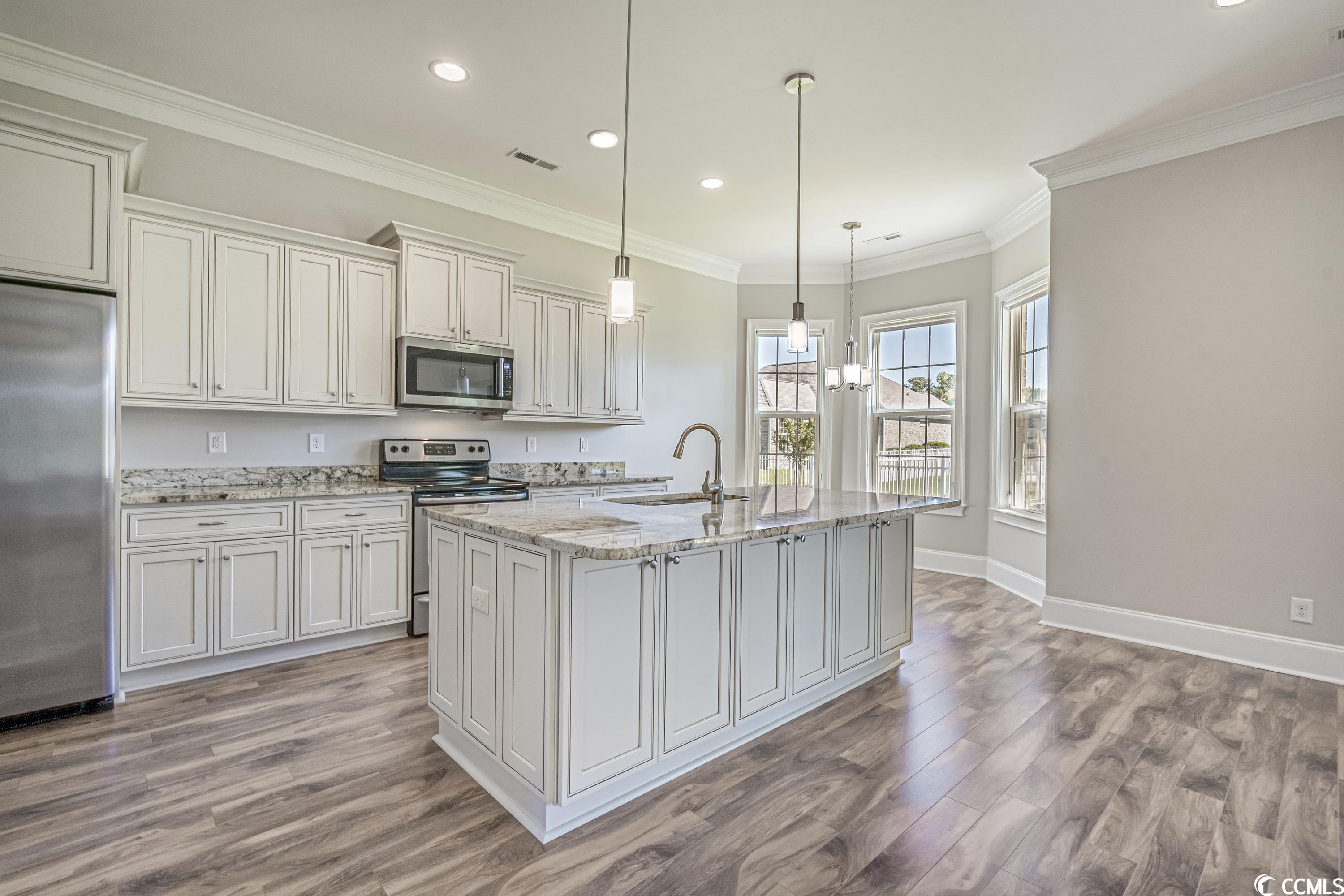 215 Cypress Estates Drive Murrells Inlet, SC 29576 - Photo 11 of 40