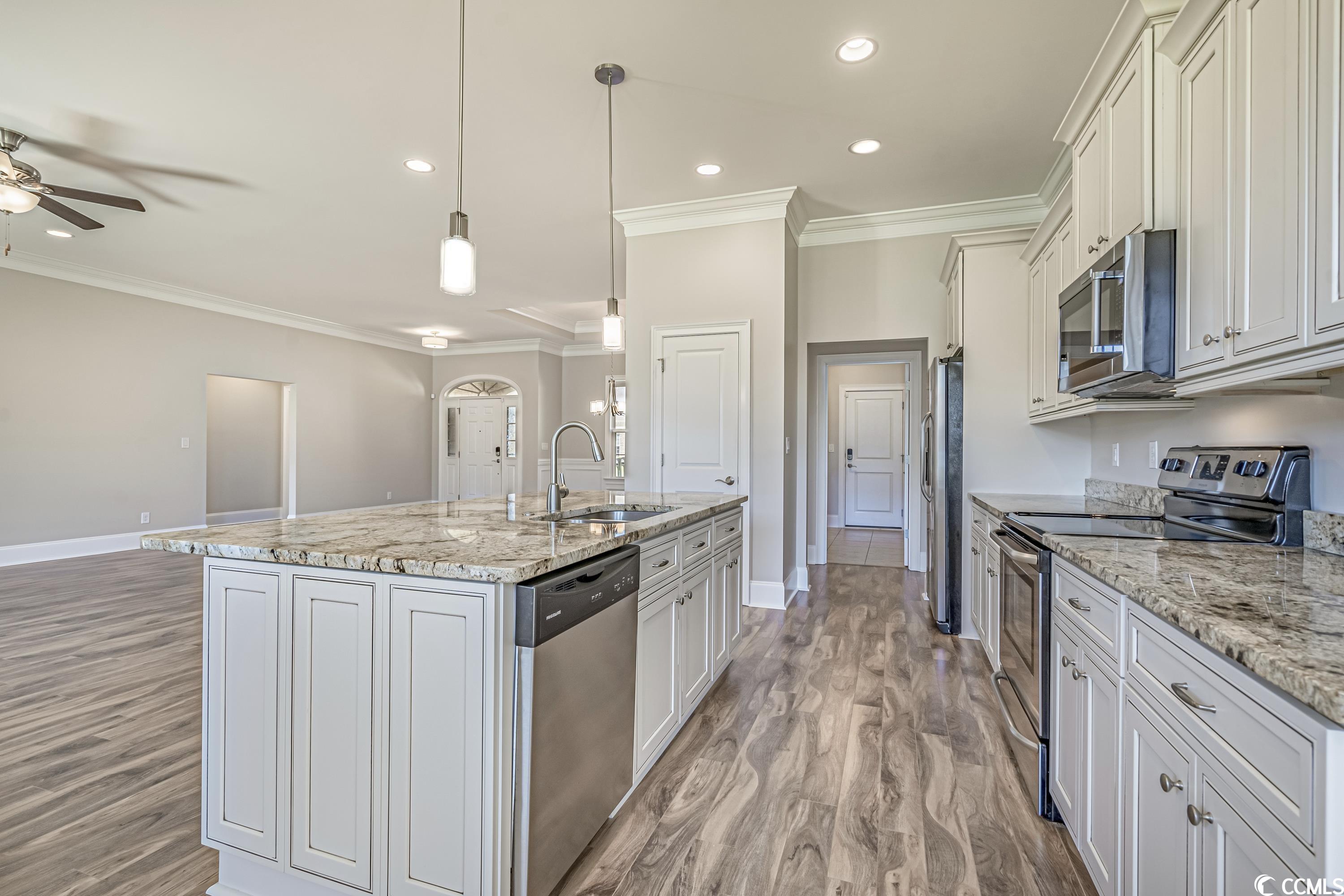 215 Cypress Estates Drive Murrells Inlet, SC 29576 - Photo 13 of 40