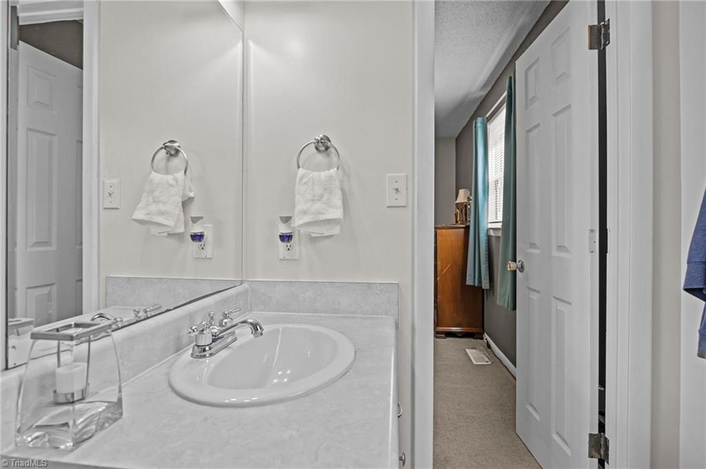 1547 New Jersey Church Road Lexington, NC 27292 - Photo 19 of 32