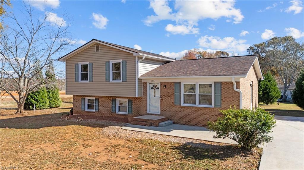 1547 New Jersey Church Road Lexington, NC 27292 - Photo 2 of 32