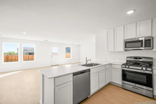 $1,850 | 1314 Neria Loop, San Antonio, TX 78224