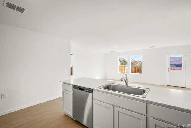 $1,850 | 1314 Neria Loop, San Antonio, TX 78224