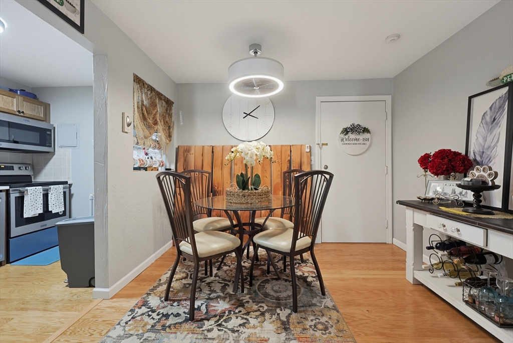 23 Erick Road, Unit 20 Mansfield, MA 02048 - Photo 19 of 36 Gallery Image 19