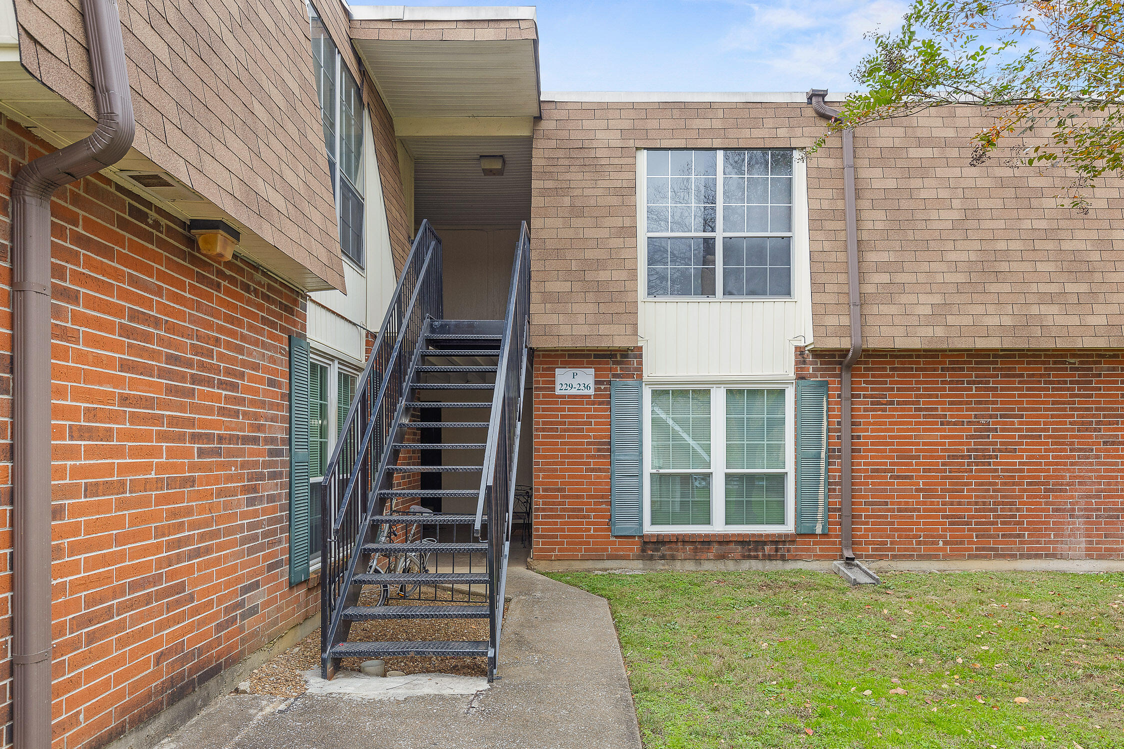 900 Mountain Creek Road, Unit P235 Chattanooga, TN 37405 - Photo 28 of 30 Mountain Creek-25