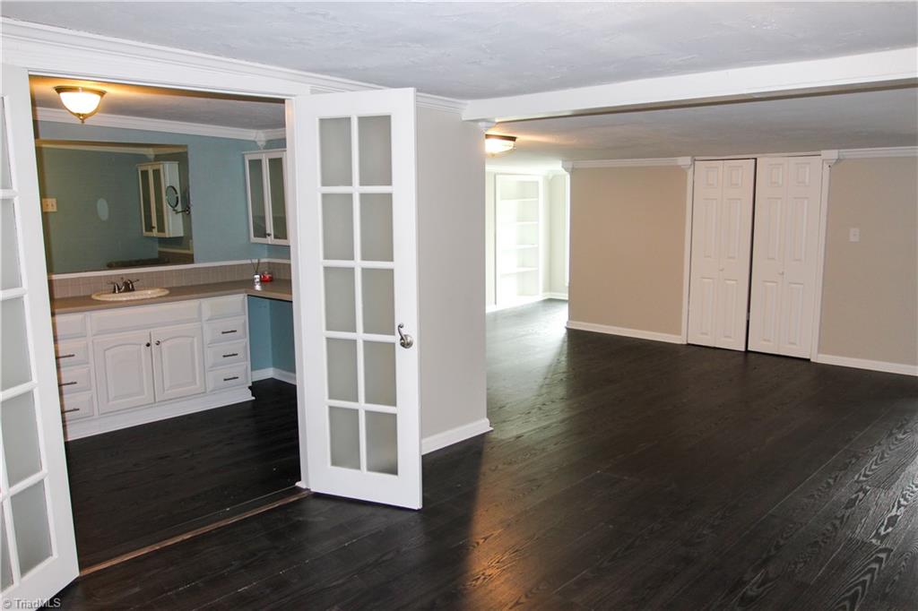 2010 Hamby Mountain Road Purlear, NC 28665 - Photo 38 of 50 Gallery Image 38