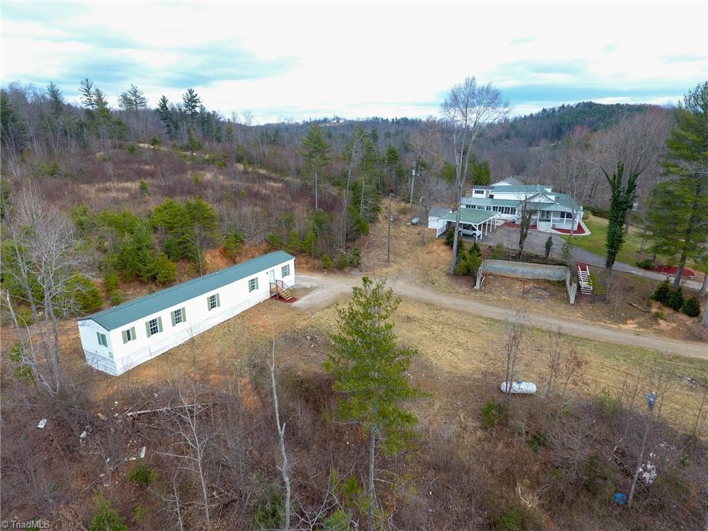 2010 Hamby Mountain Road Purlear, NC 28665 - Photo 42 of 50 Gallery Image 42