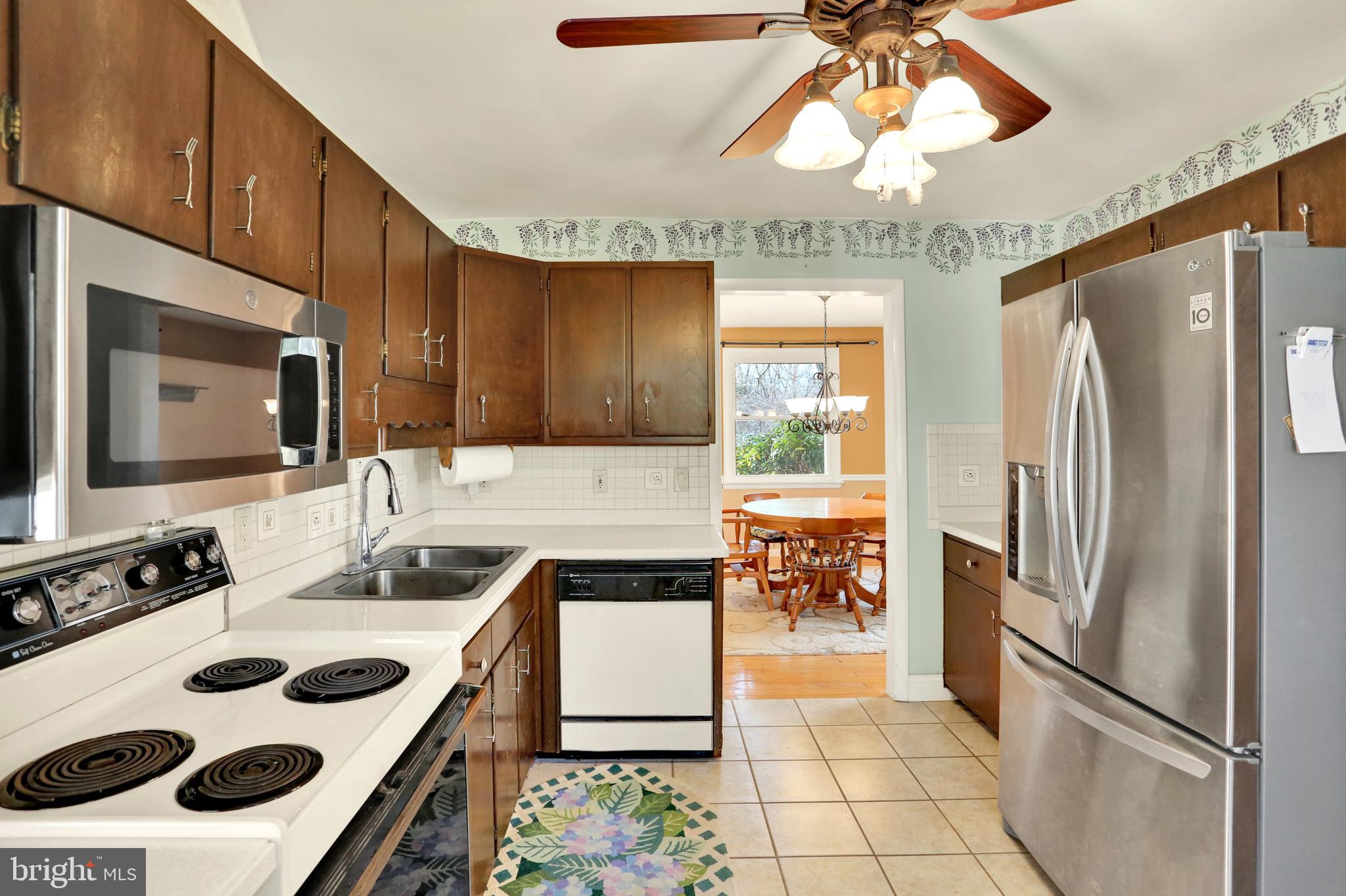 159 Deysher Road Fleetwood, PA 19522 - Photo 8 of 37 Gallery Image 8