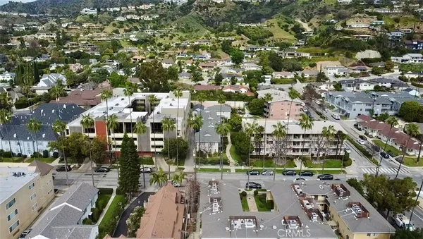 $495,000 | 111 West Mountain Street, Unit 2, Glendale, CA 91202