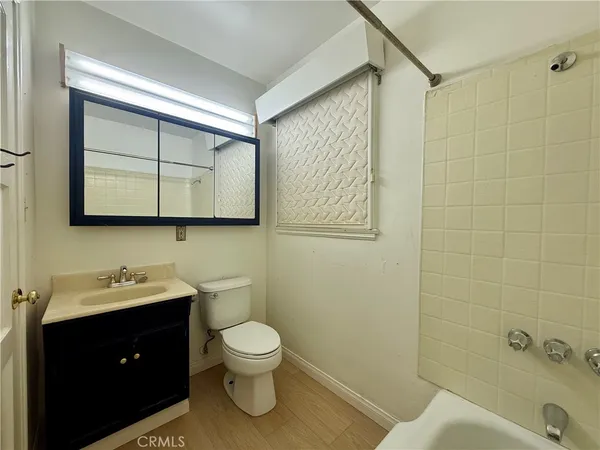 $495,000 | 111 West Mountain Street, Unit 2, Glendale, CA 91202