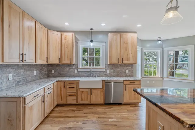 $649,000 | 8914 Jackson Street, Brutus, NY 13166