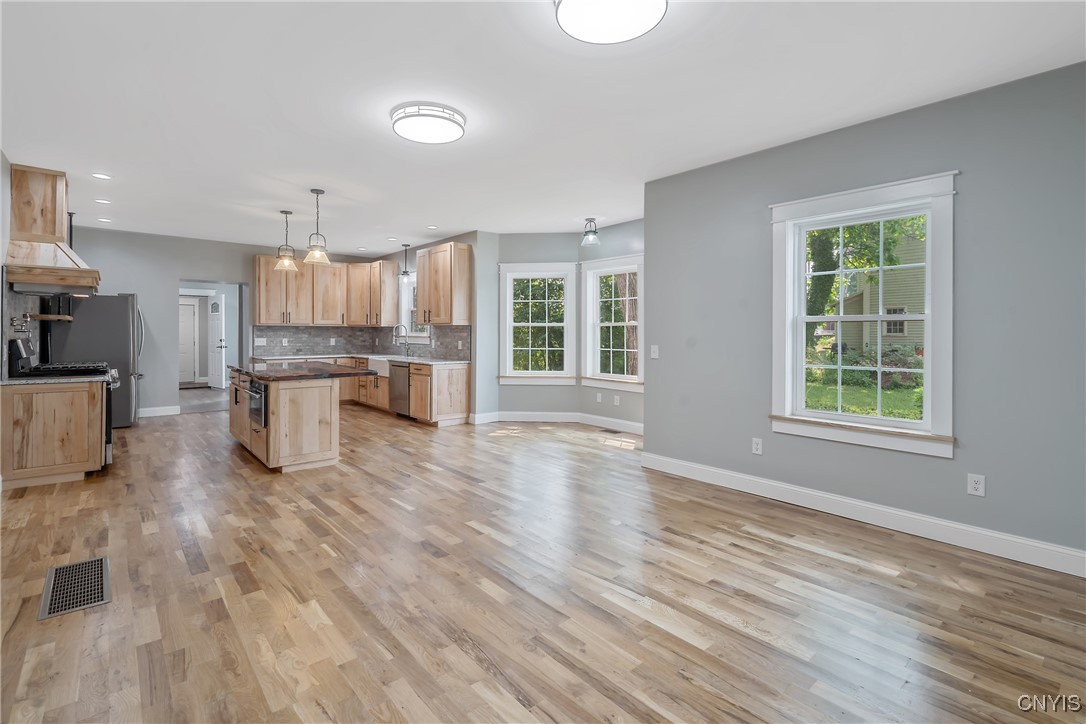 8914 Jackson Street Brutus, NY 13166 - Photo 14 of 50 Ample Room for a Dining Room Table Set ...