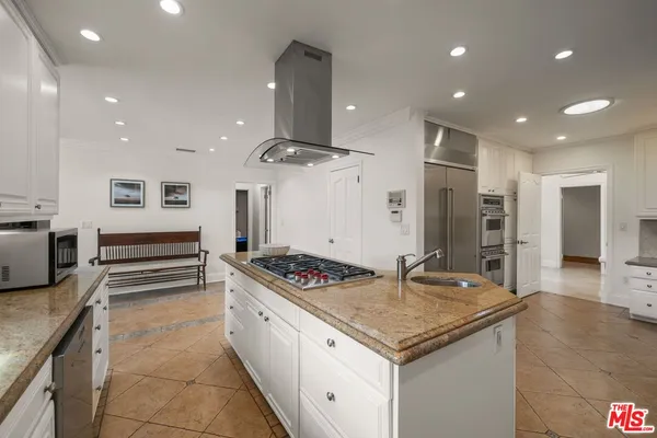 $29,000 | 9023 Alto Cedro Drive, Beverly Hills, CA 90210