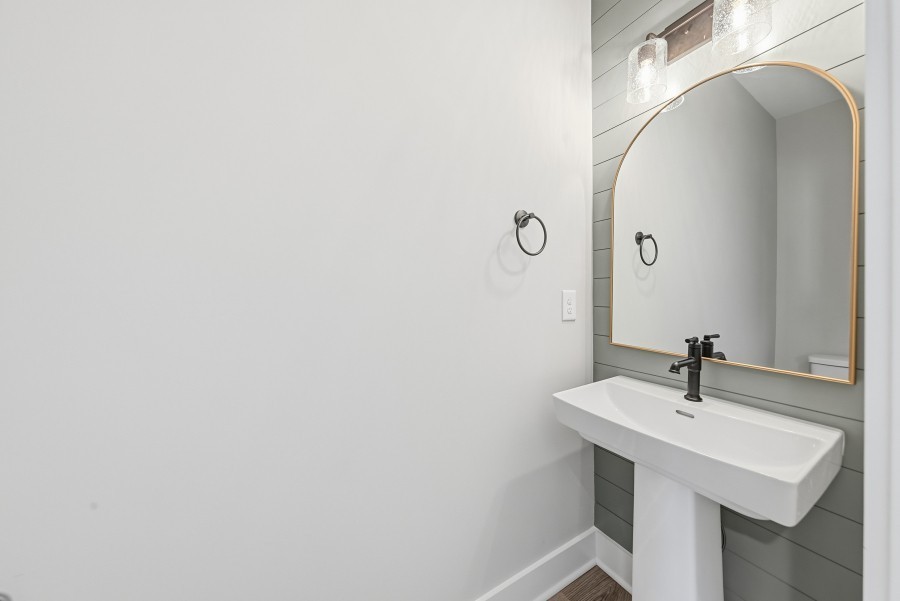 1645 Sulphur College Road Hartsville, TN 37074 - Photo 18 of 33