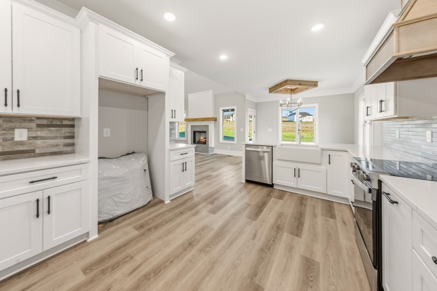 1645 Sulphur College Road Hartsville, TN 37074 - Photo 10 of 33