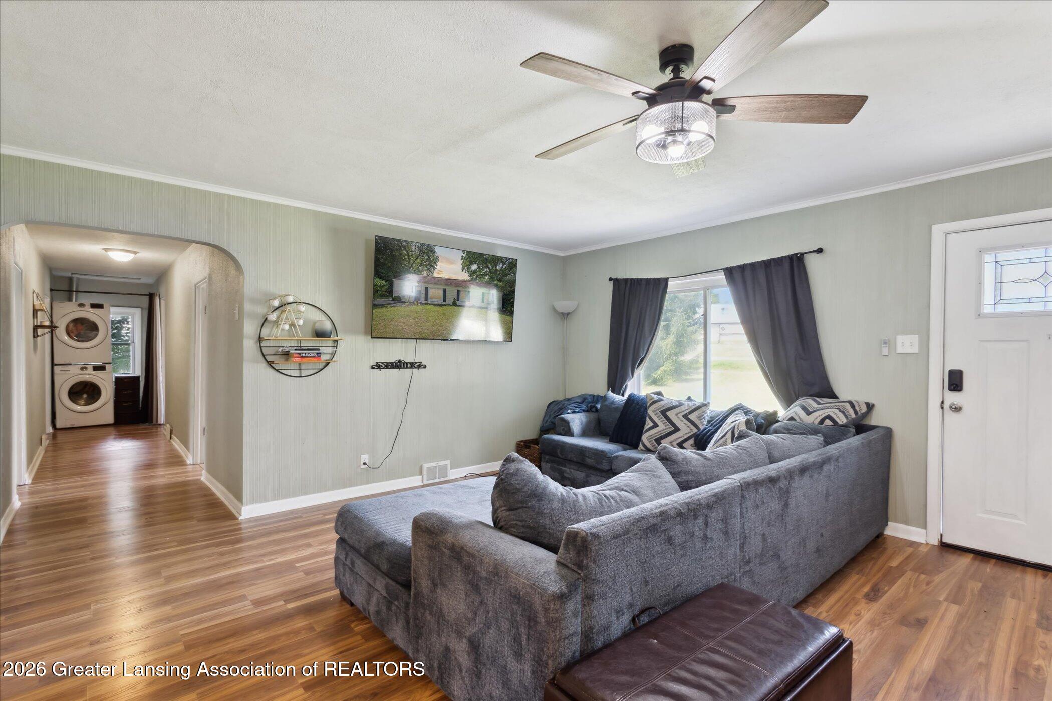 1815 Hamilton Road Okemos, MI 48864 - Photo 7 of 31 07-1815-Hamilton-Rd-Okemos-MI-48864-Wind
