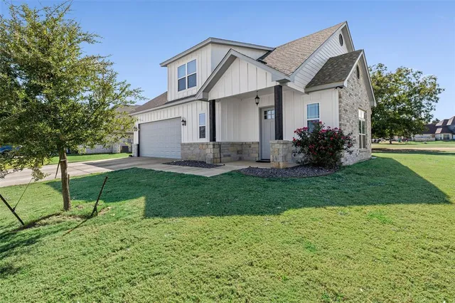 $519,000 | 157 Crenshaw Court, Stephenville, TX 76401