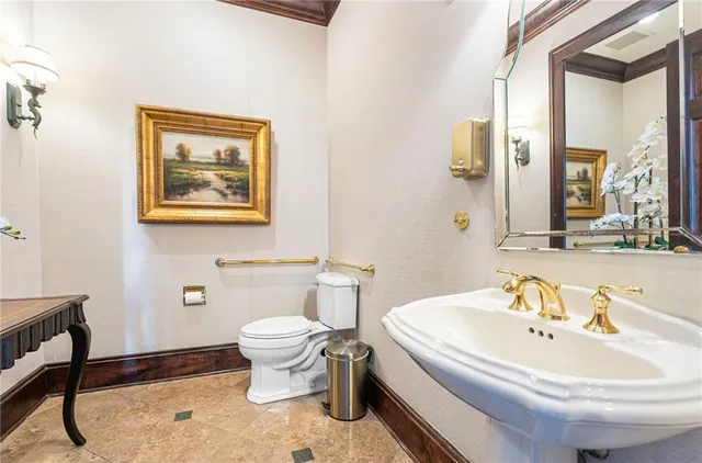 $354,900 | 3334 Peachtree Road Northeast, Unit 312, Atlanta, GA 30326