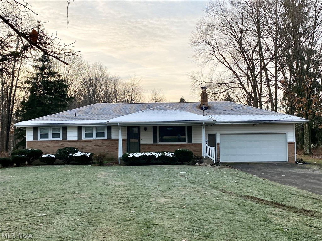 6881 New Castle Road New Middletown, OH 44442 - Photo 1 of 28 Gallery Image 1