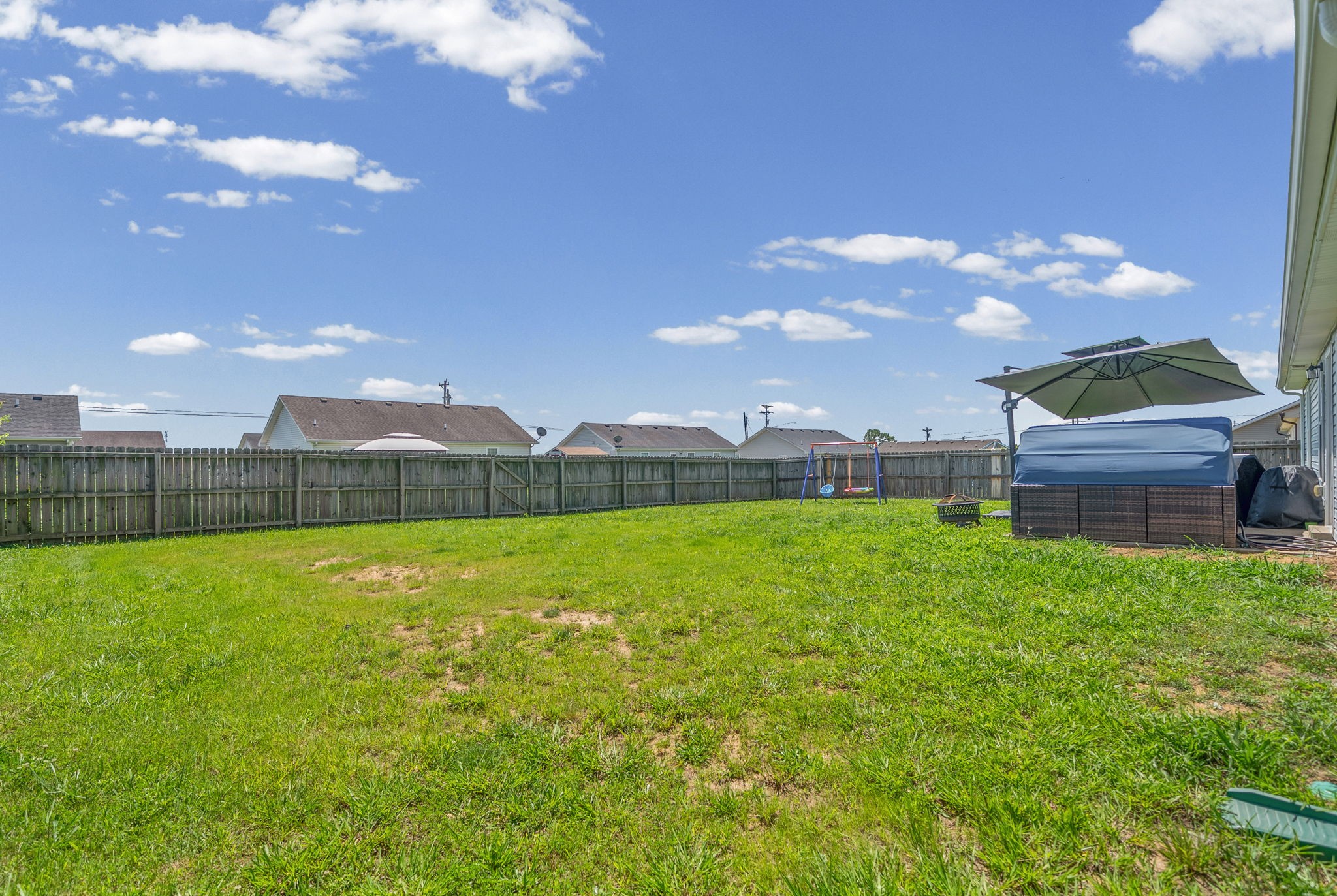 949 Hugh Hunter Road Oak Grove, KY 42262 - Photo 27 of 31