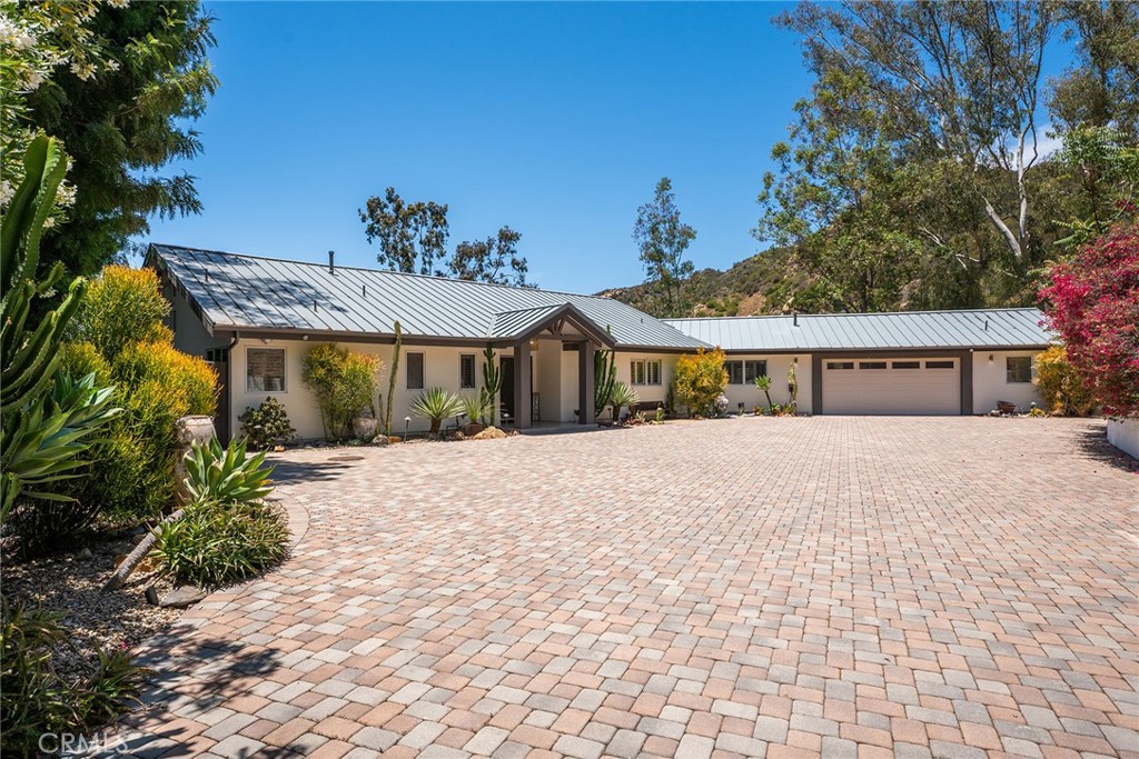 24311 Sylvan Glen Road Calabasas, CA 91302 - Photo 1 of 1